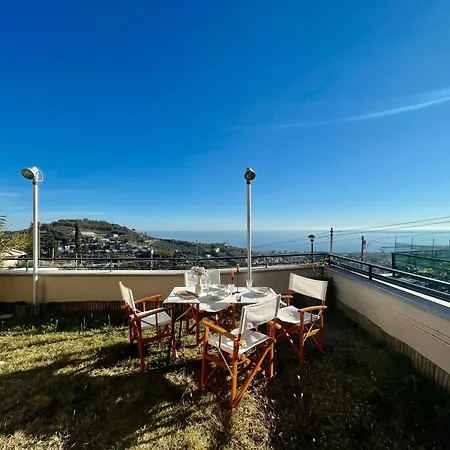 3-room With Sea View, A/c & Free Parking Appartamento