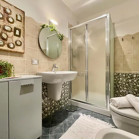 3-room With Sea View, A/c & Free Parking * Ranzi