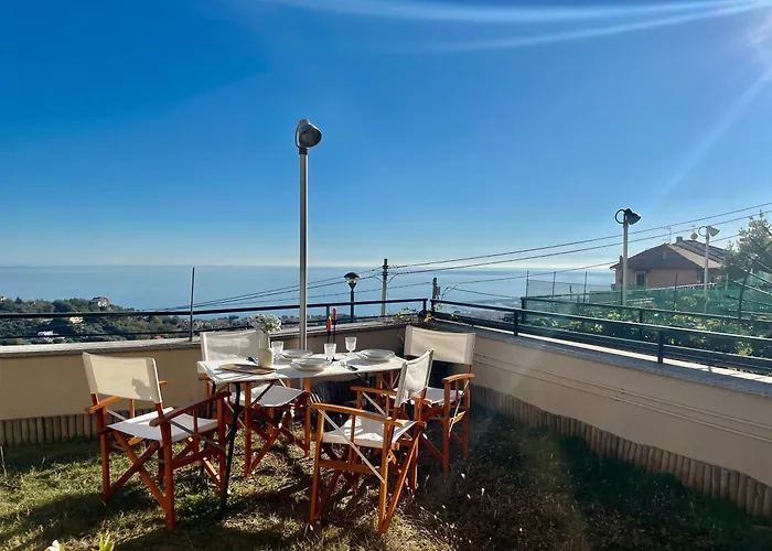 아파트 3-room With Sea View, A/c & Free Parking Ranzi