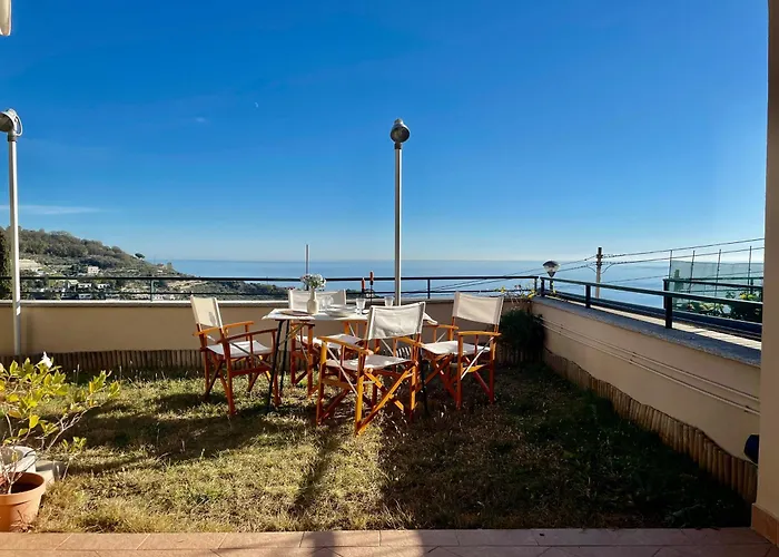 3-room With Sea View, A/c & Free Parking * Ranzi
