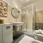 3-room With Sea View, A/c & Free Parking * Ranzi